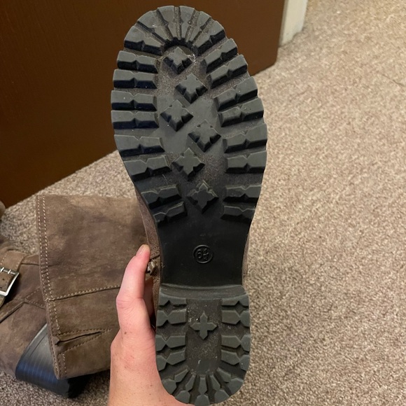 Womens tall boots - Picture 2 of 2